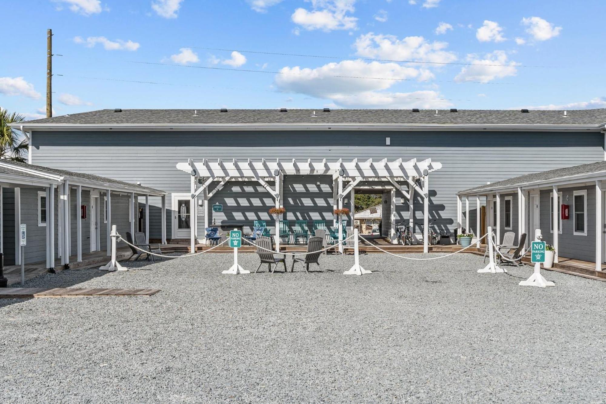 Loggerhead Inn And Suites Surf City Exterior photo